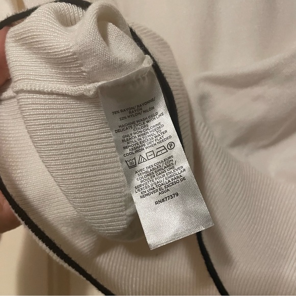 Ann Taylor sweater - Picture 4 of 5